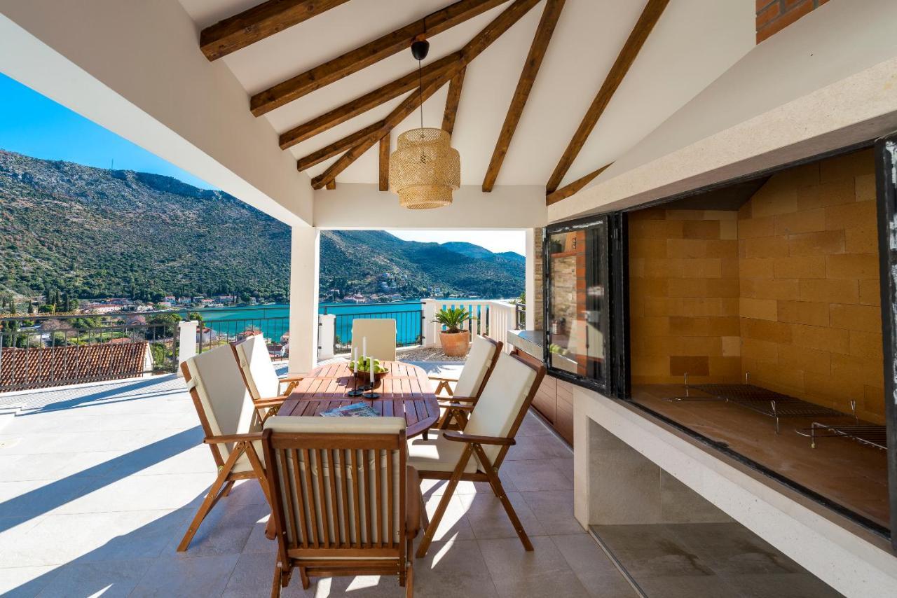 Vila Nila - Private Pool And Sea View